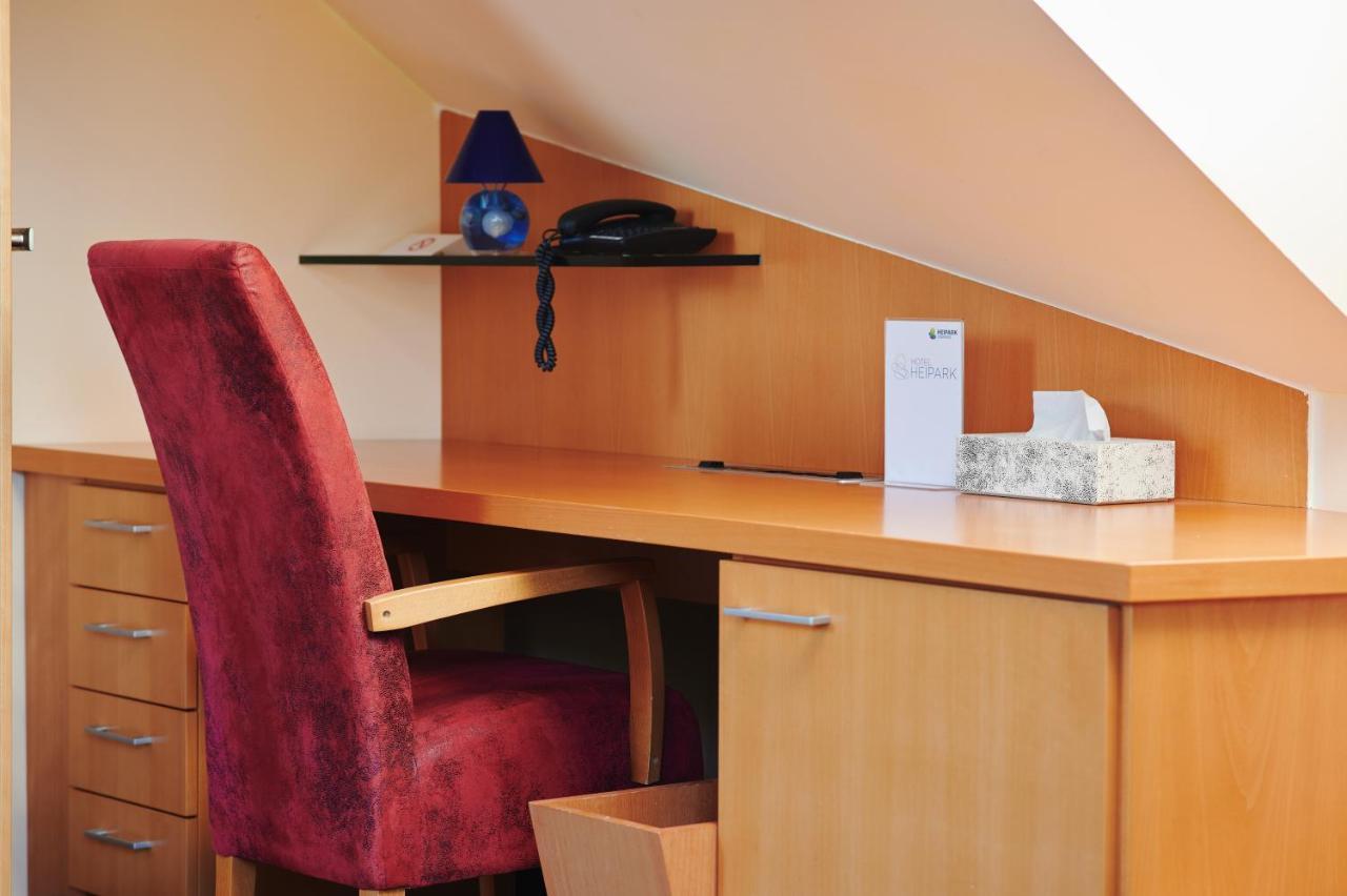 Heipark Tosovice Hotel Ngoại thất bức ảnh