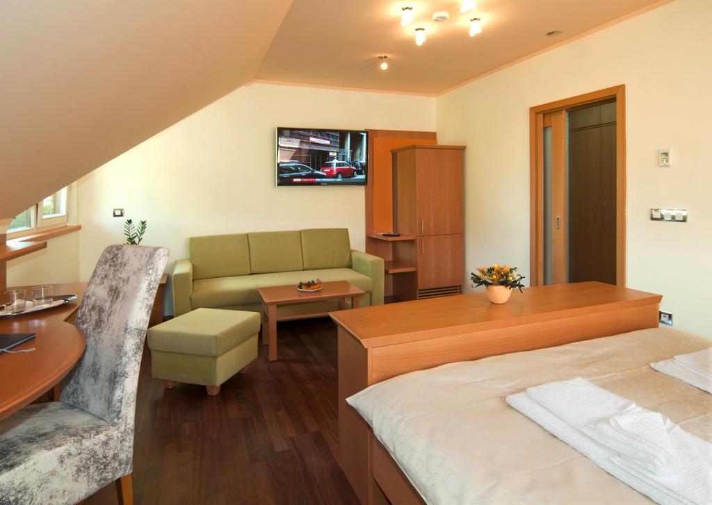 Heipark Tosovice Hotel Phòng bức ảnh