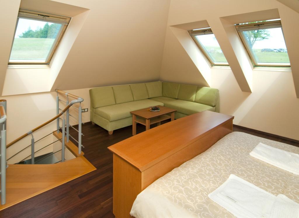 Heipark Tosovice Hotel Phòng bức ảnh